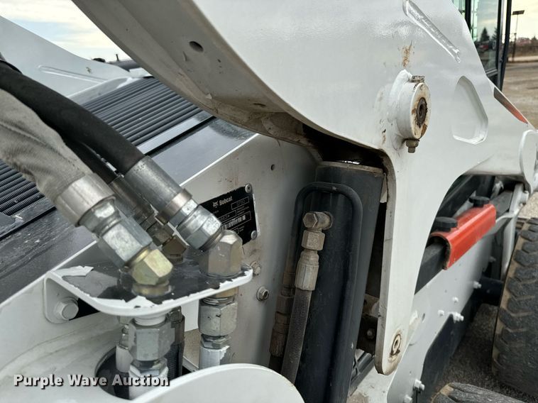 image for item EG6818 2012 Bobcat S750 skid steer loader