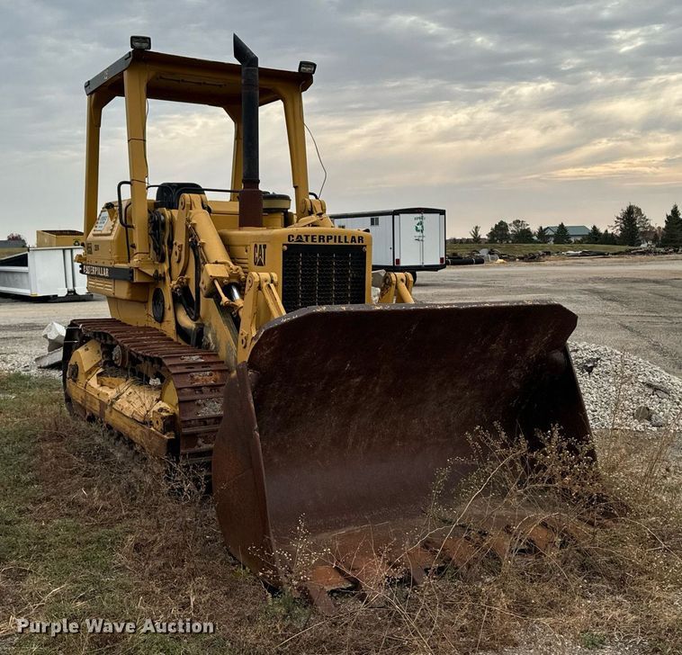 image for item EG6820 Caterpillar 955L track loader