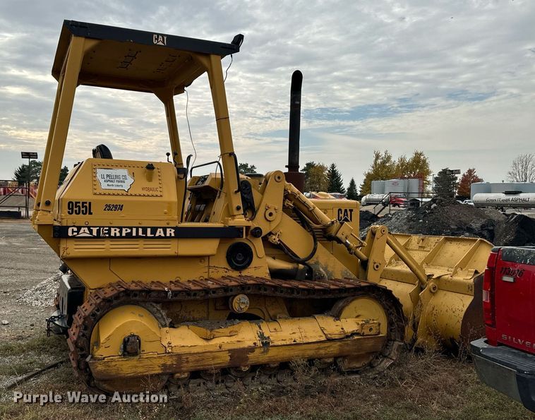 image for item EG6820 Caterpillar 955L track loader