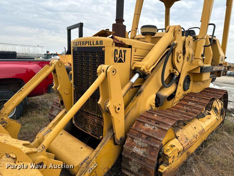 image for item EG6820 Caterpillar 955L track loader
