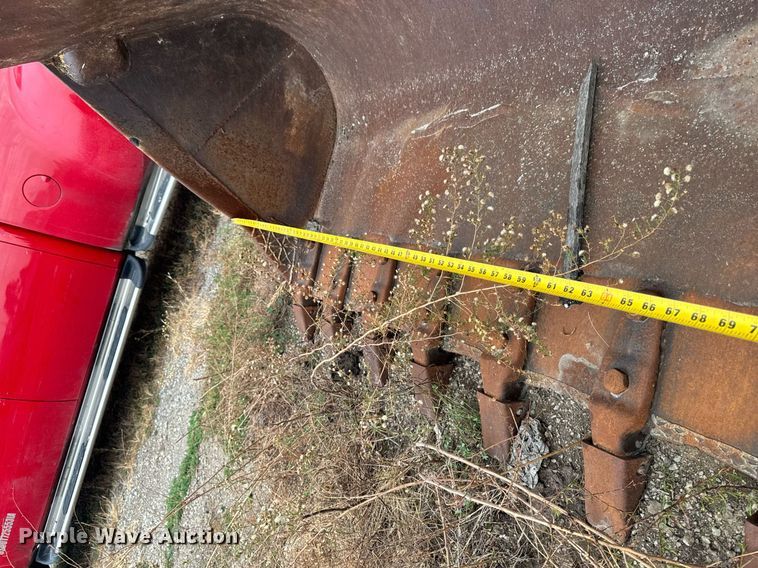 image for item EG6820 Caterpillar 955L track loader