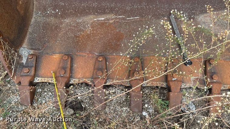 image for item EG6820 Caterpillar 955L track loader