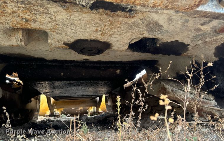 image for item EG6820 Caterpillar 955L track loader