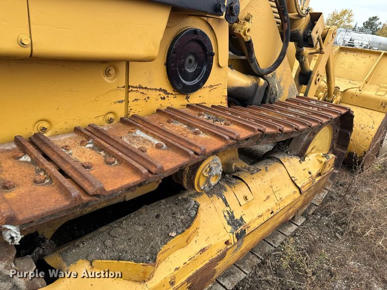 image for item EG6820 Caterpillar 955L track loader