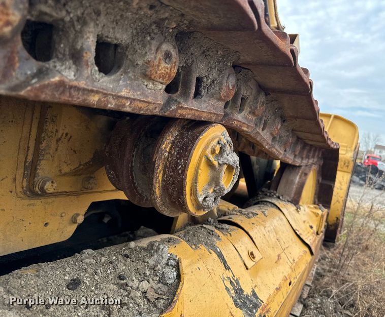 image for item EG6820 Caterpillar 955L track loader