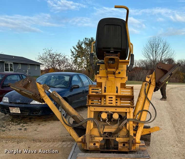 image for item EG6821 2008 Vermeer B930A backhoe attachment