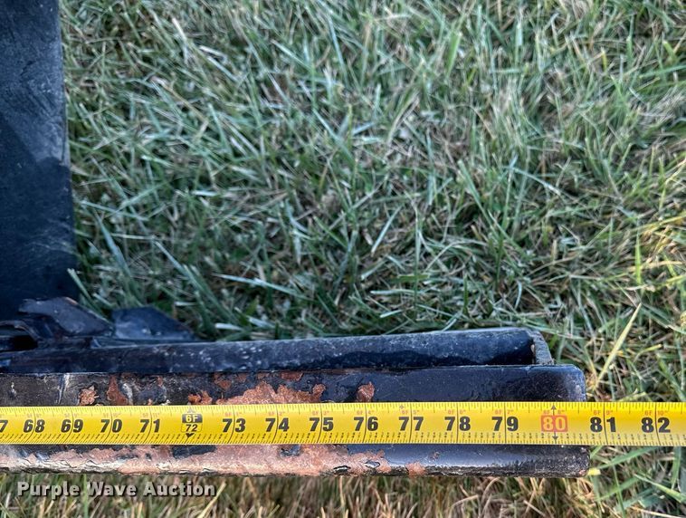 image for item EG6823 Case 760 rock saw