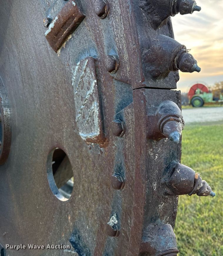 image for item EG6823 Case 760 rock saw