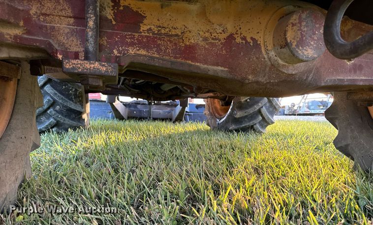 image for item EG6823 Case 760 rock saw