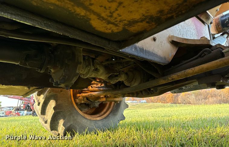 image for item EG6823 Case 760 rock saw