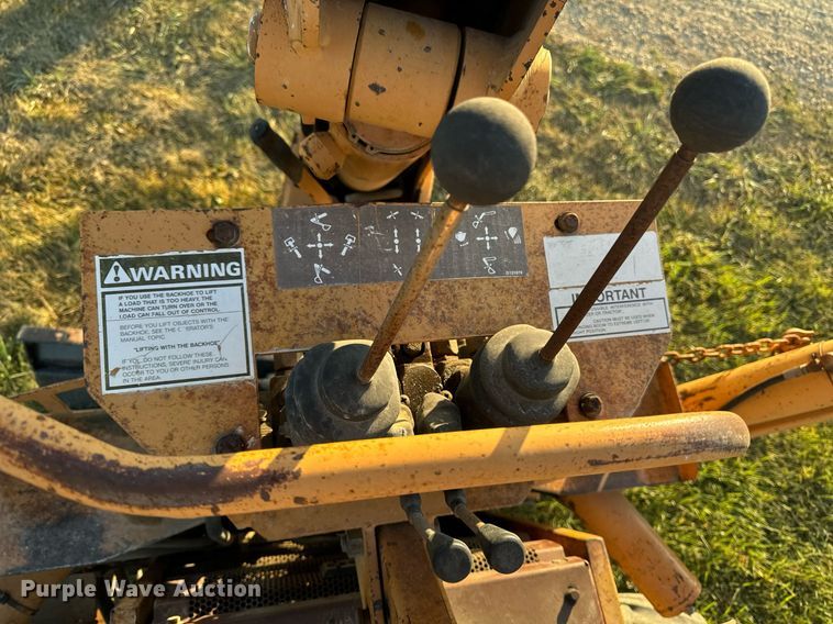 image for item EG6823 Case 760 rock saw