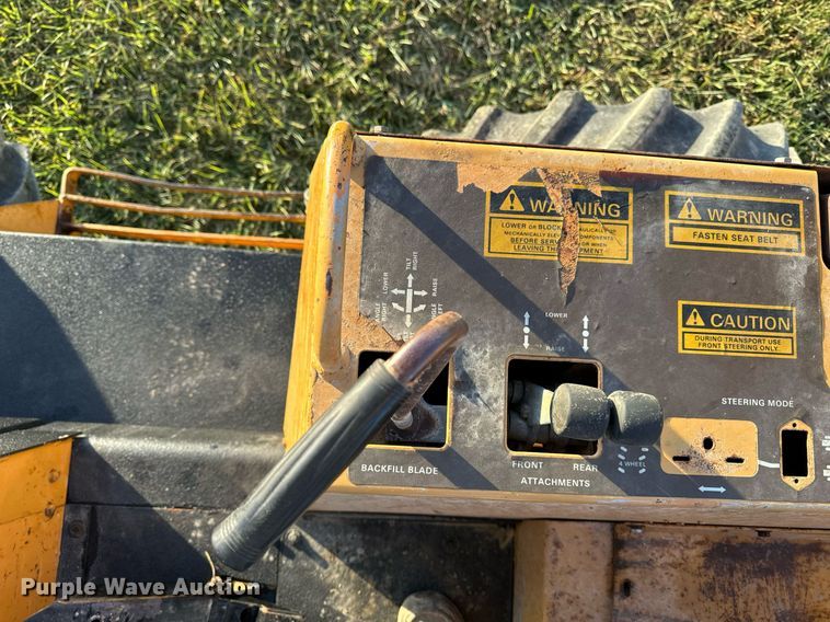 image for item EG6823 Case 760 rock saw