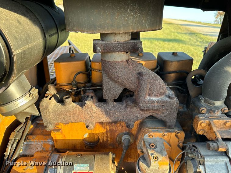 image for item EG6823 Case 760 rock saw