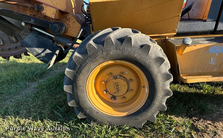 image for item EG6823 Case 760 rock saw