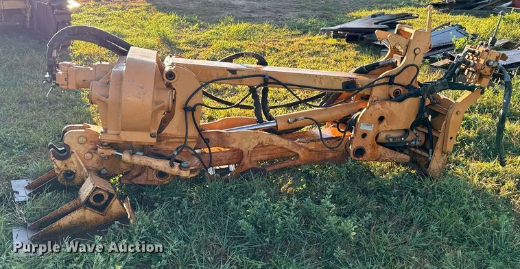 image for item EG6823 Case 760 rock saw