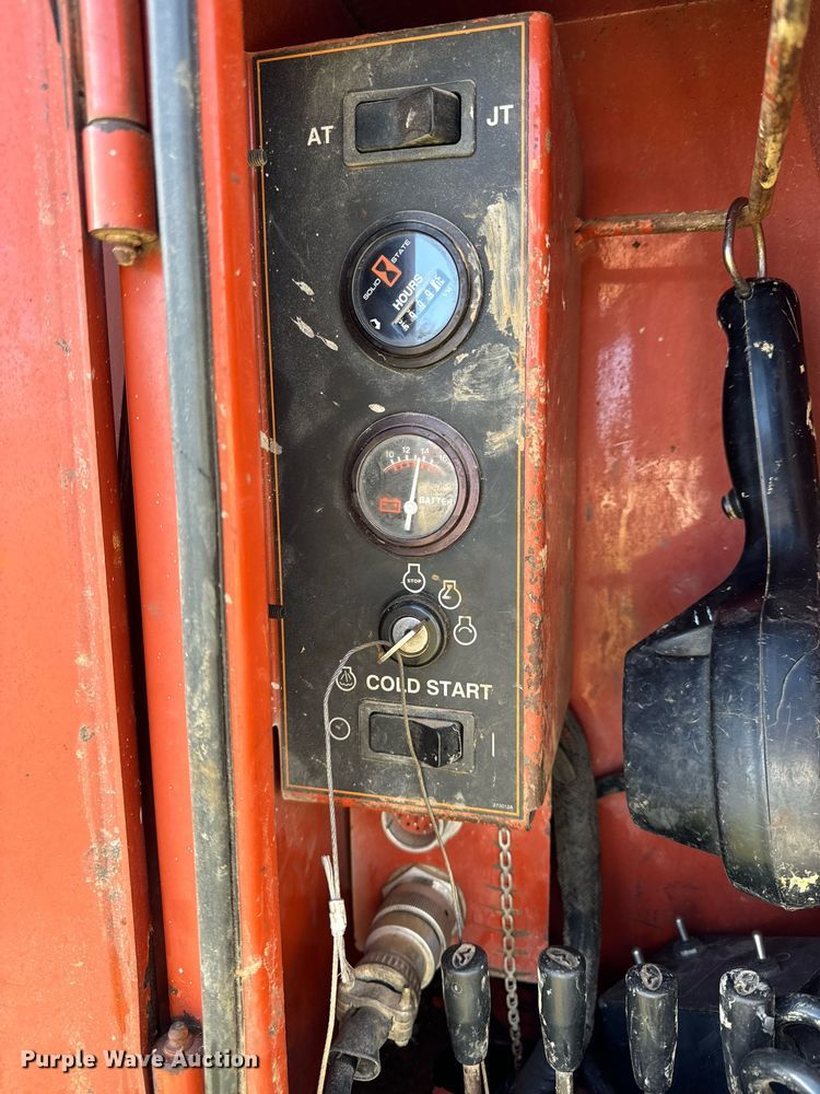 image for item EG6825 2000 Ditch Witch JT2720 All Terrain directional boring unit