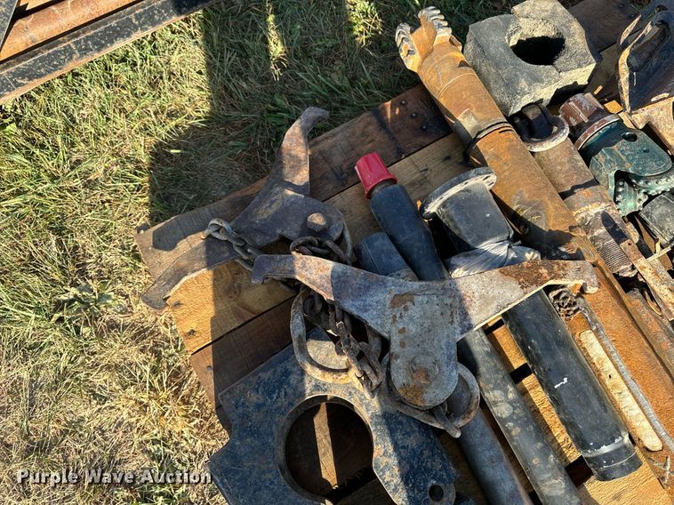 image for item EG6825 2000 Ditch Witch JT2720 All Terrain directional boring unit