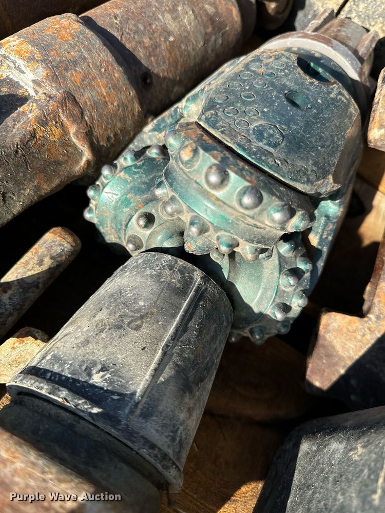 image for item EG6825 2000 Ditch Witch JT2720 All Terrain directional boring unit