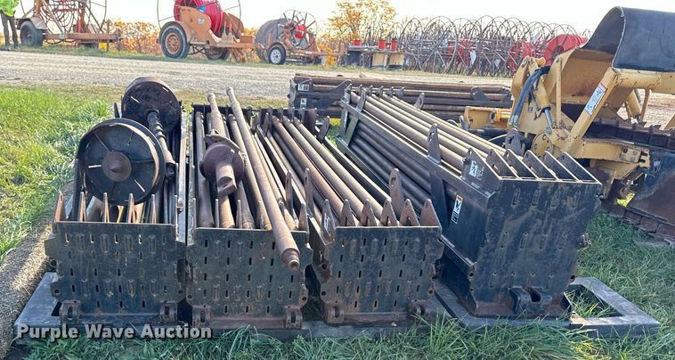 image for item EG6825 2000 Ditch Witch JT2720 All Terrain directional boring unit