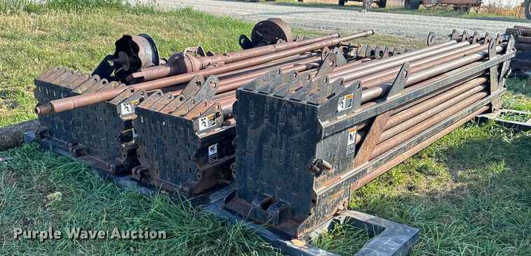 image for item EG6825 2000 Ditch Witch JT2720 All Terrain directional boring unit