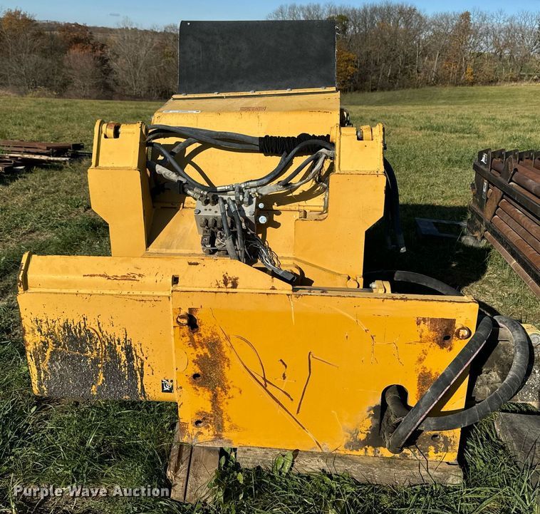 image for item EG6826 2001 Vermeer TR300 trencher