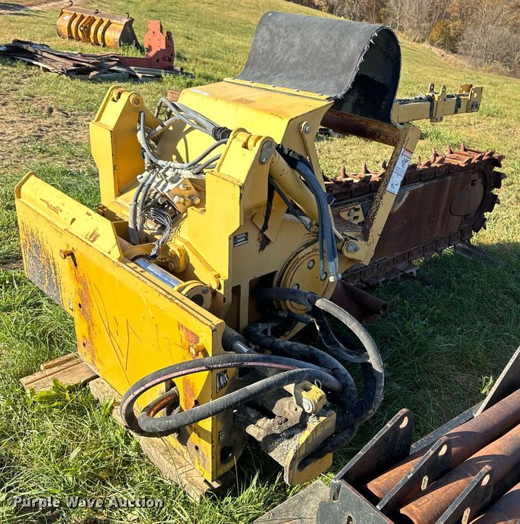 image for item EG6826 2001 Vermeer TR300 trencher