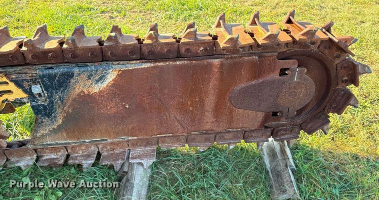 image for item EG6826 2001 Vermeer TR300 trencher