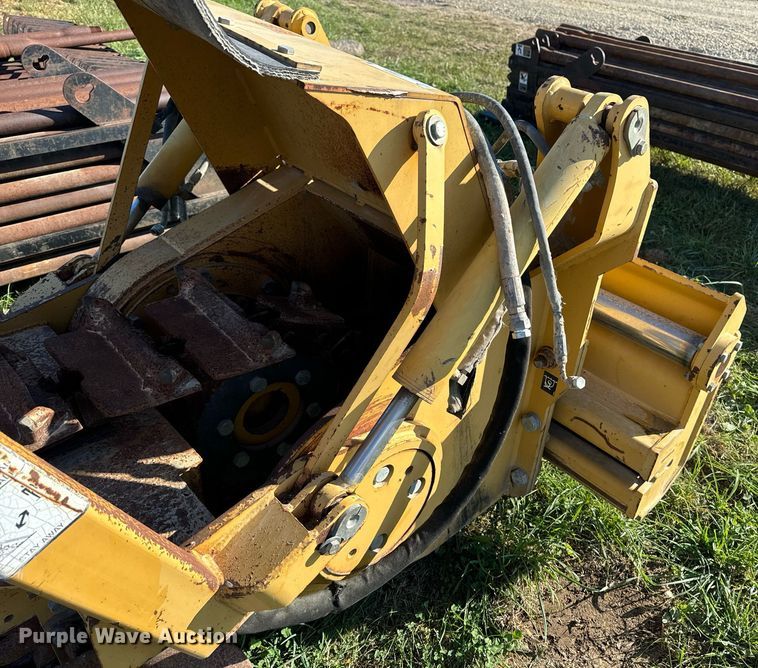 image for item EG6826 2001 Vermeer TR300 trencher