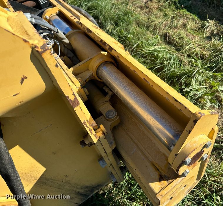 image for item EG6826 2001 Vermeer TR300 trencher