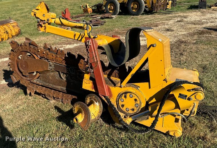 image for item EG6832 2008 Vermeer TR1250 trencher