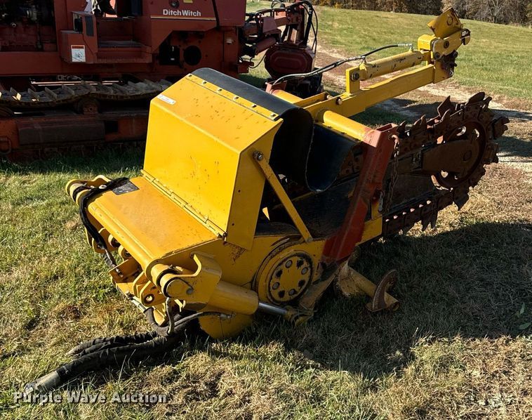 image for item EG6832 2008 Vermeer TR1250 trencher