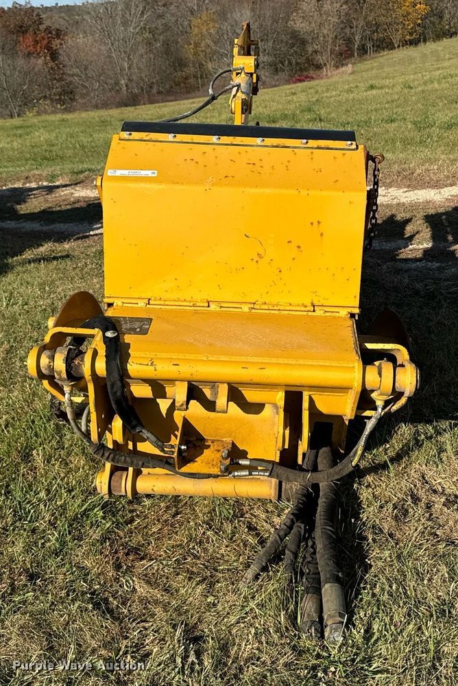 image for item EG6832 2008 Vermeer TR1250 trencher