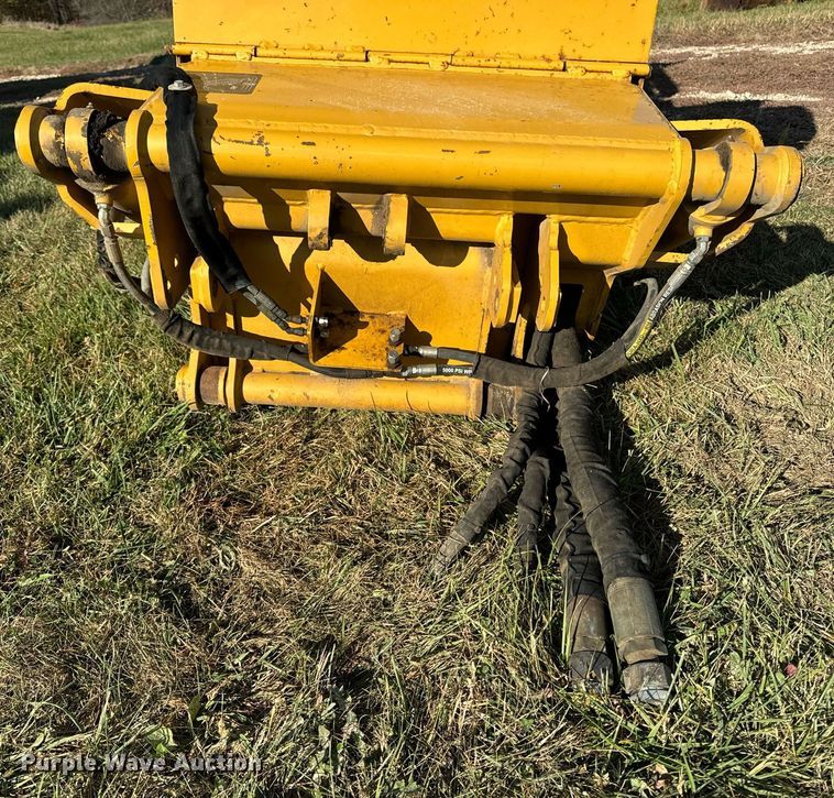 image for item EG6832 2008 Vermeer TR1250 trencher