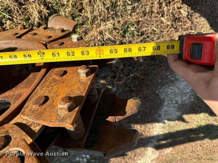 image for item EG6832 2008 Vermeer TR1250 trencher