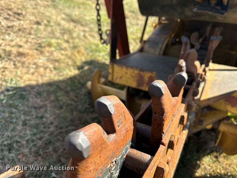 image for item EG6832 2008 Vermeer TR1250 trencher