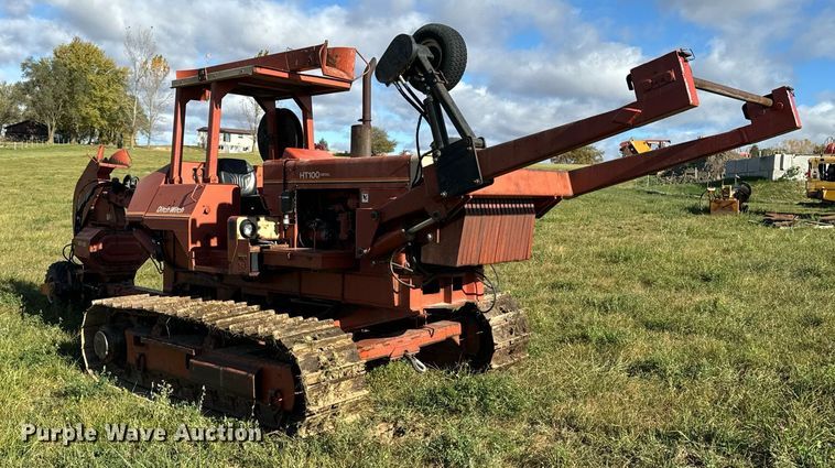 image for item EG6833 1993 Ditch Witch HT100JD cable plow