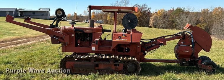 image for item EG6833 1993 Ditch Witch HT100JD cable plow