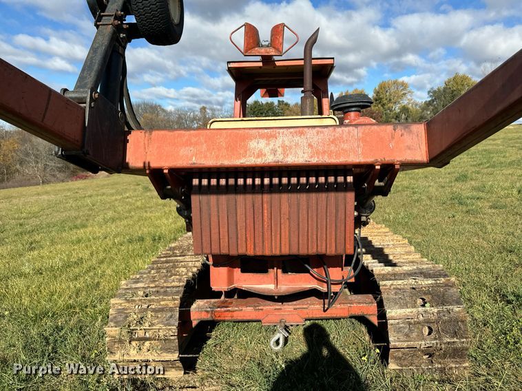 image for item EG6833 1993 Ditch Witch HT100JD cable plow