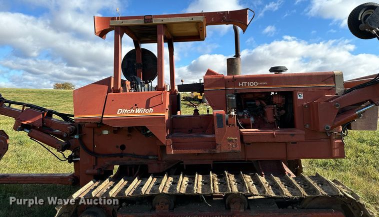 image for item EG6833 1993 Ditch Witch HT100JD cable plow