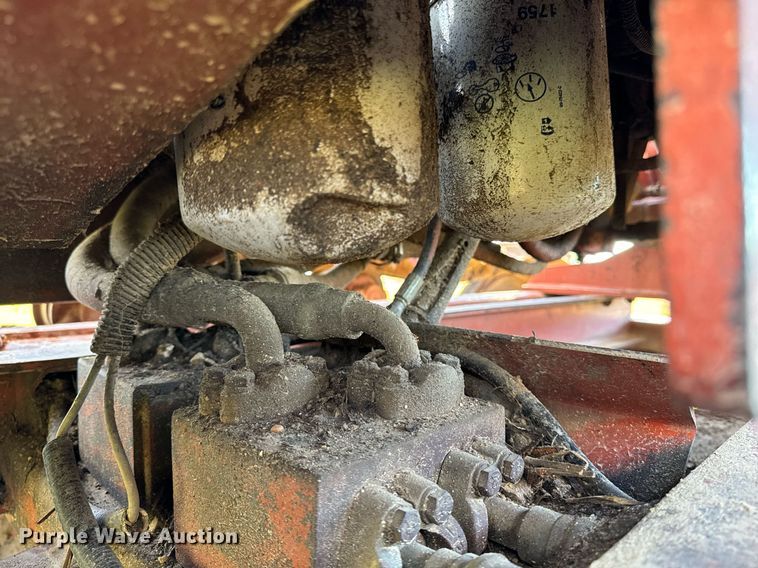 image for item EG6833 1993 Ditch Witch HT100JD cable plow