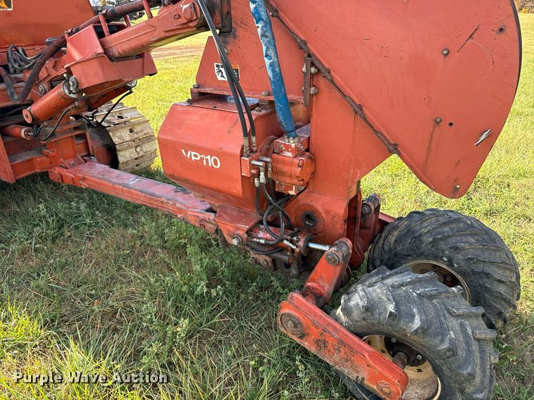 image for item EG6833 1993 Ditch Witch HT100JD cable plow