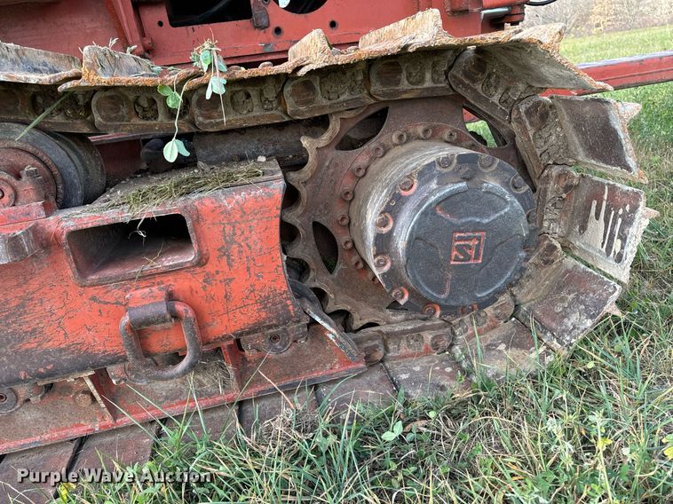 image for item EG6833 1993 Ditch Witch HT100JD cable plow