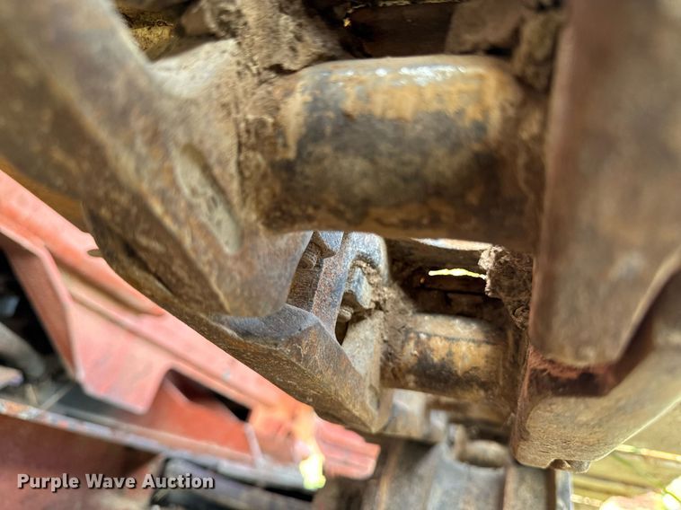 image for item EG6833 1993 Ditch Witch HT100JD cable plow