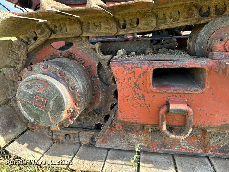 image for item EG6833 1993 Ditch Witch HT100JD cable plow