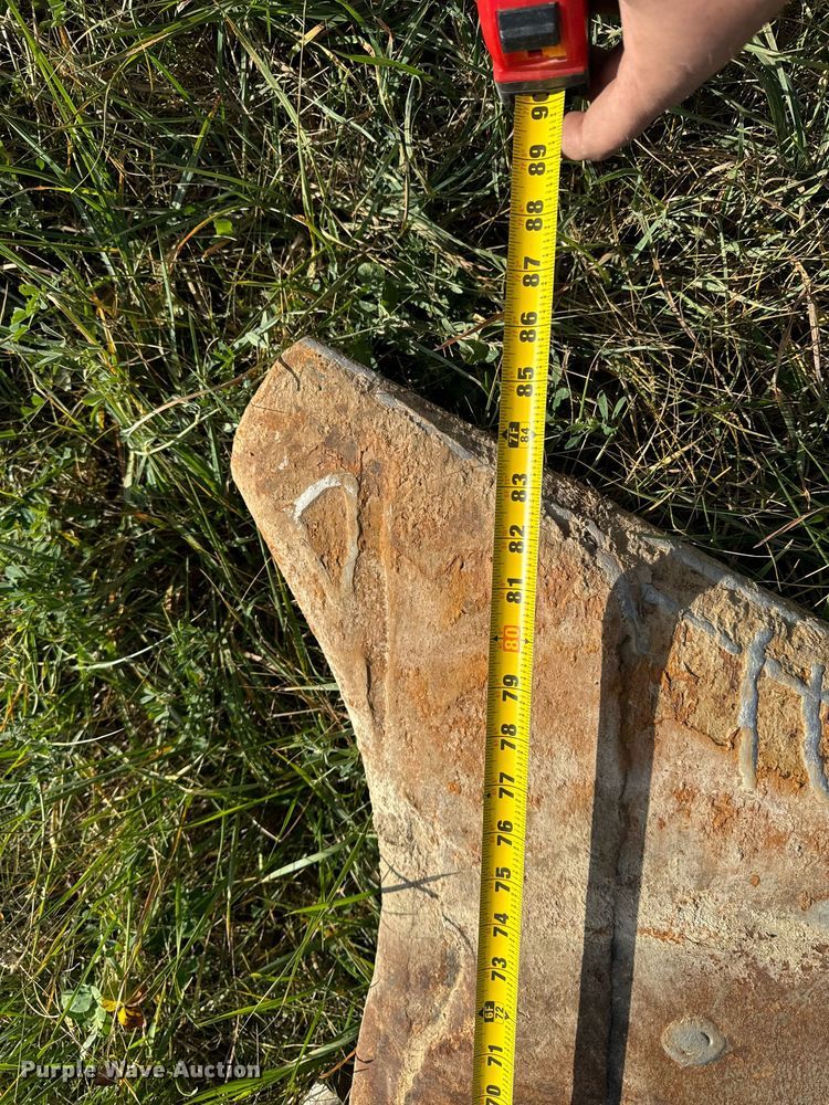 image for item EG6833 1993 Ditch Witch HT100JD cable plow