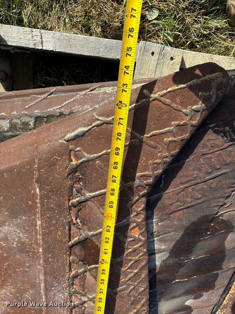 image for item EG6833 1993 Ditch Witch HT100JD cable plow