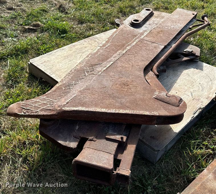 image for item EG6833 1993 Ditch Witch HT100JD cable plow