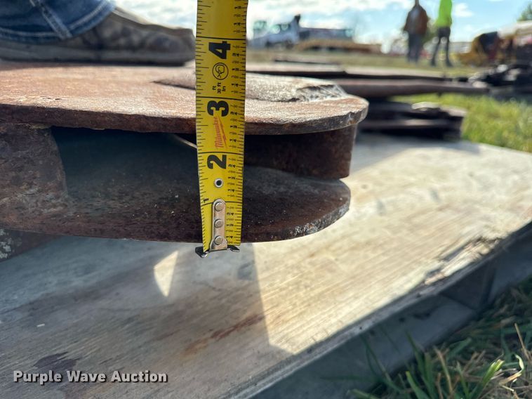 image for item EG6833 1993 Ditch Witch HT100JD cable plow