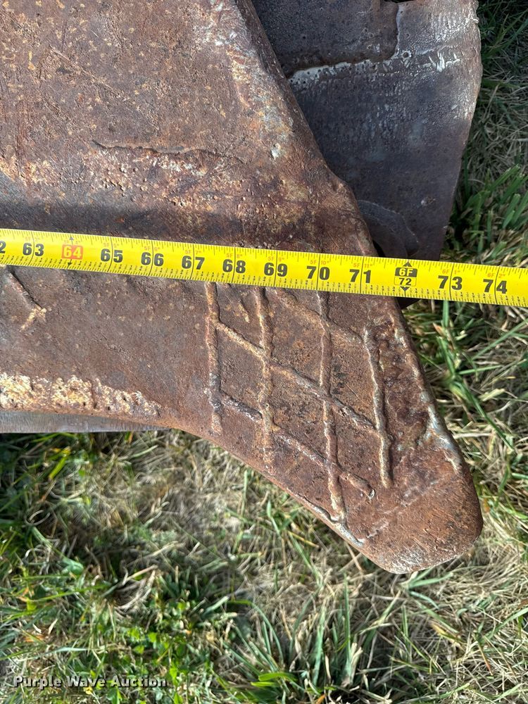 image for item EG6833 1993 Ditch Witch HT100JD cable plow