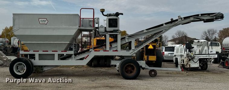 image for item EG6840 surge bin trailer